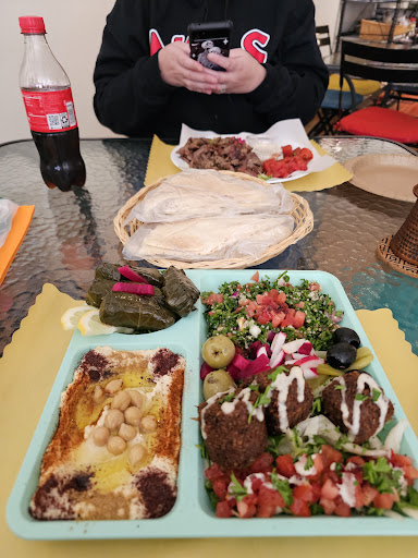 Photo of Alees Café - 232 Market St, Lewisburg, PA 17837