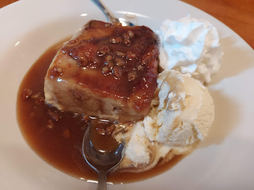 Photo of Famous Dave's Bar-B-Que - 1518 14th St W, Williston, ND 58801