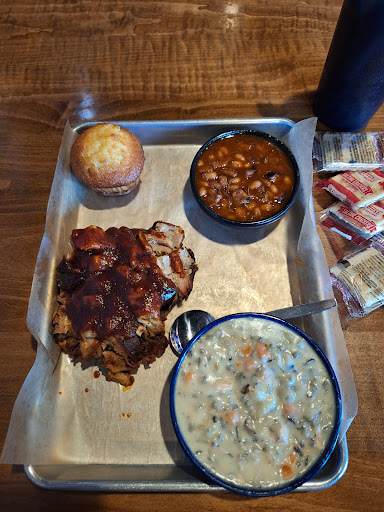 Photo of Famous Dave's Bar-B-Que - 1518 14th St W, Williston, ND 58801