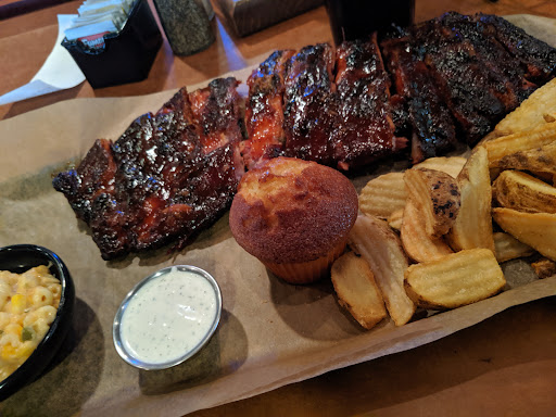 Photo of Famous Dave's Bar-B-Que - 1518 14th St W, Williston, ND 58801