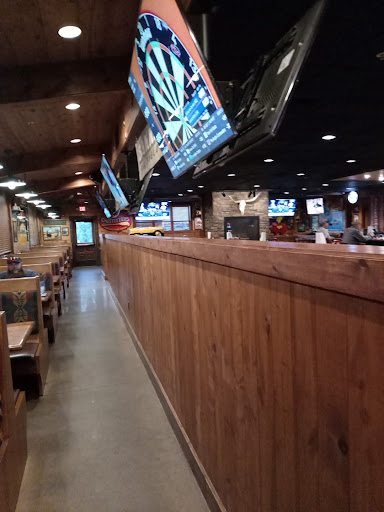 Photo of Famous Dave's Bar-B-Que - 1518 14th St W, Williston, ND 58801