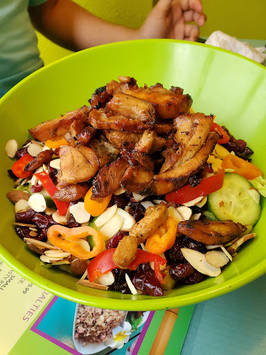 Photo of Hula Pizzeria & Grill - 23 Main St, Williston, ND 58801