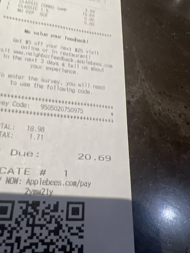 Photo of Applebee's Grill + Bar - 6 26th St W, Williston, ND 58801