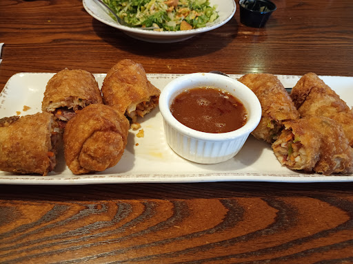 Photo of Grizzly's Wood-Fired Grill - 2207 1st St S, Willmar, MN 56201