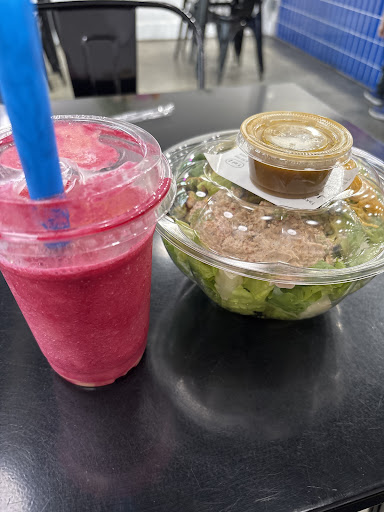 Photo of Bites and Blends - 213 Dryden Rd, Dresher, PA 19025