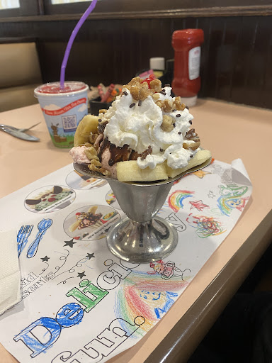 Photo of Friendly's - 2150 Lincoln Hwy, Lancaster, PA 17602