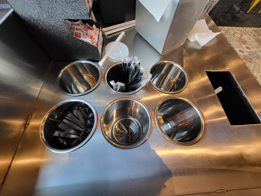 Photo of mezeh - 555 Compass Pt Plz Suite 100, Leesburg, VA 20175