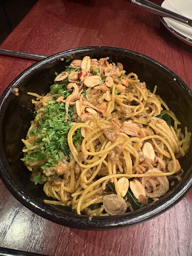 Photo of Lola's Hi/Lo Lounge - 617 N Sherman Ave, Madison, WI 53704