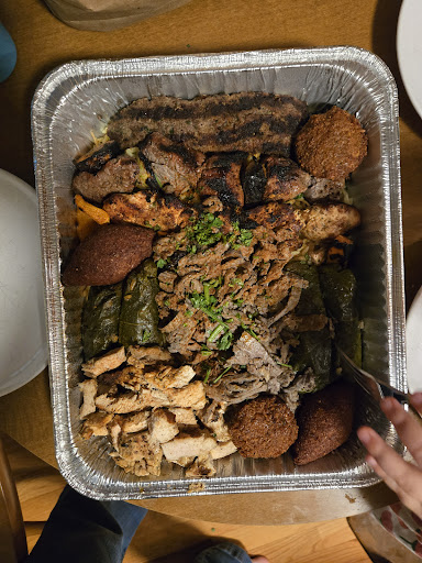 Photo of La Kabob Restaurant - 33320 W 12 Mile Rd, Farmington Hills, MI 48334