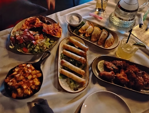 Photo of 961 RESTAURANT - 2 Washington Sq, Worcester, MA 01604