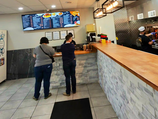 Photo of Grill & Shawarma House - 3142 N Narragansett Ave, Chicago, IL 60634