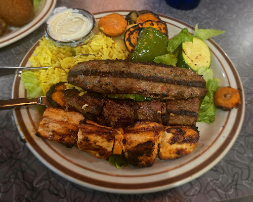 Photo of Le Kabob - 3122 28th St SE, Grand Rapids, MI 49512