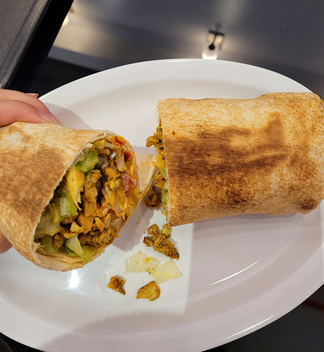 Photo of Oasis Fresh - 500 W Diversey Pkwy, Chicago, IL 60614