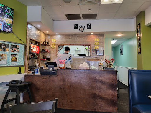 Photo of Zesty Gyros - 1971 E Beltline Ave NE, Grand Rapids, MI 49525