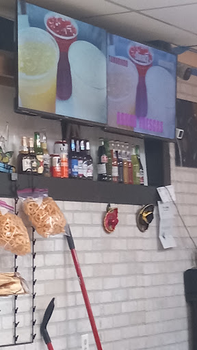 Photo of Chaparro's Tacos - 100 E 4th St, Yankton, SD 57078