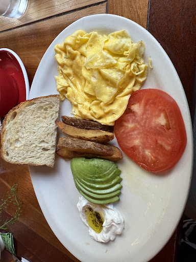 Photo of Mami - 15 E Madison Ave, Cresskill, NJ 07626