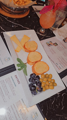 Photo of Cuisine 76 and Bar - 1023 Park St, Jacksonville, FL 32204